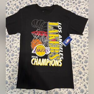 Los Angeles Lakers NBA Champions T-Shirt Black Size Medium NWT